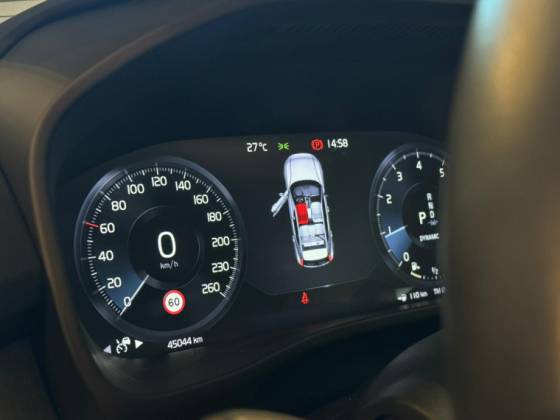 VOLVO XC40 2.0 T4 GASOLINA INSCRIPTION GEARTRONIC VOLVO XC40 2.0 T4 GASOLINA INSCRIPTION GEARTRONIC